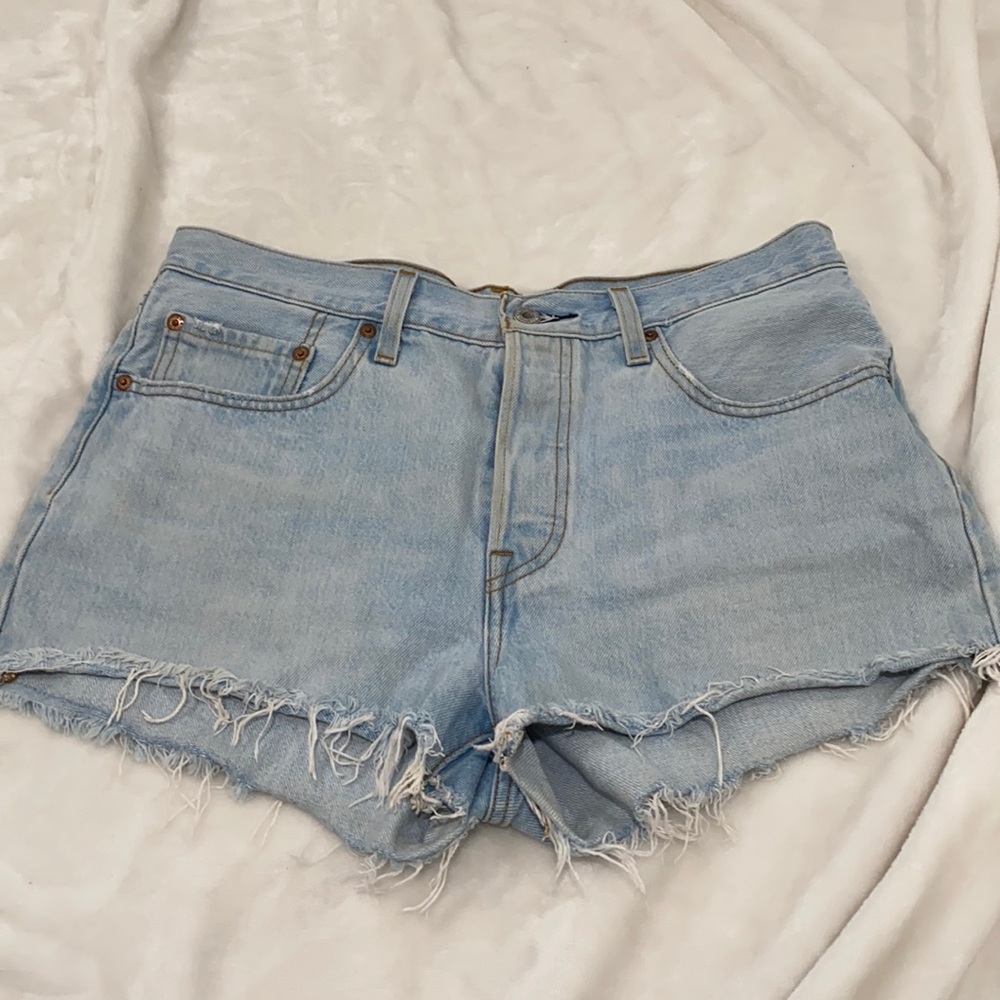 Levi’s shorts
